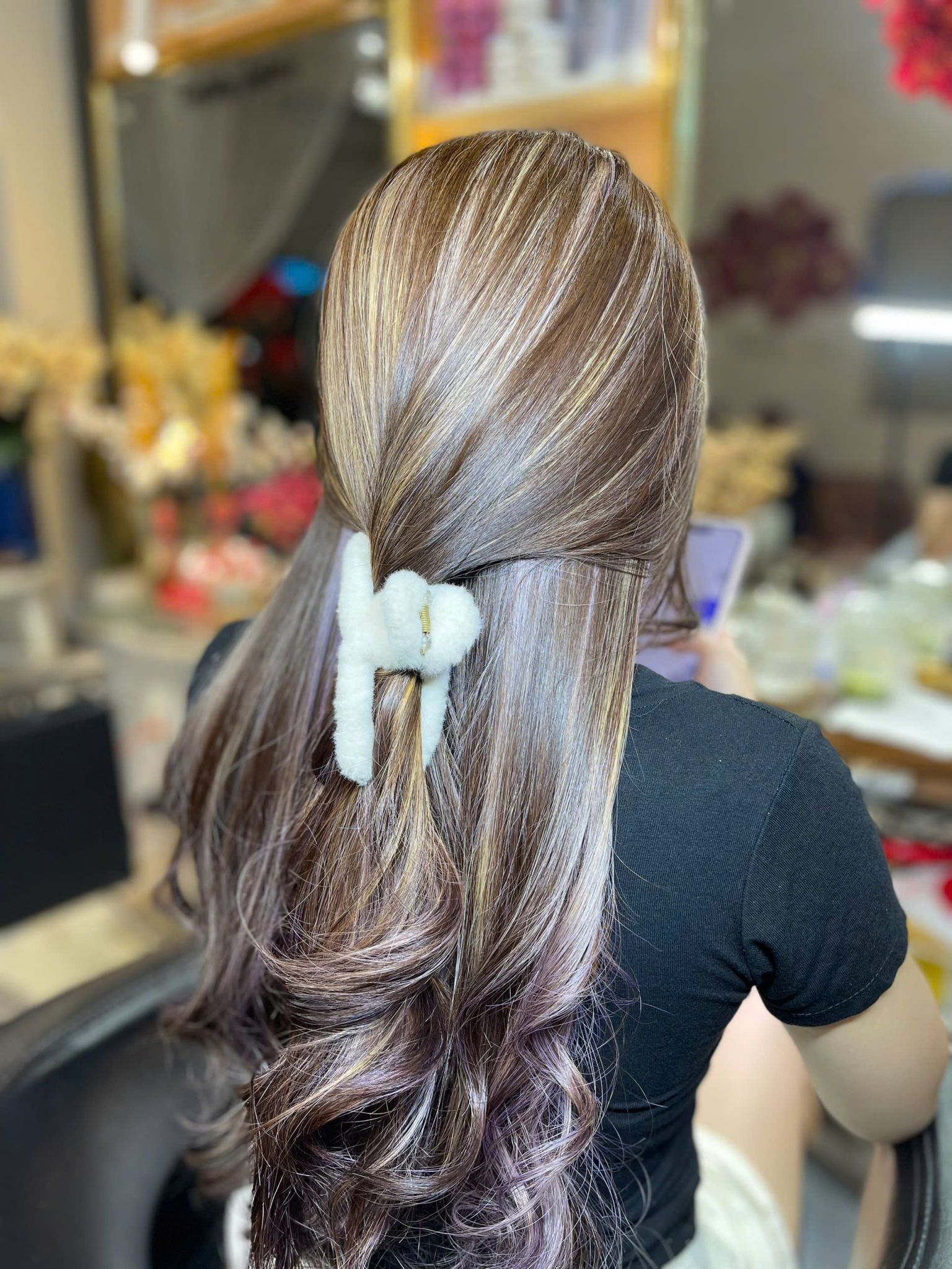 Hair's Collection 2025 – Balayage Highlight & Layer Form